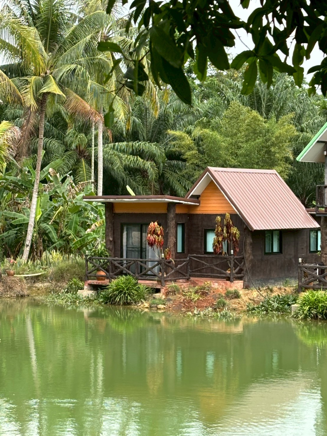 บ้านพักริมเขา